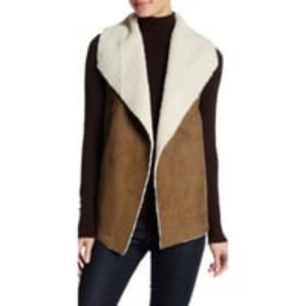 NWT Sz Small Chelsea & Theodore Faux Fur Vest